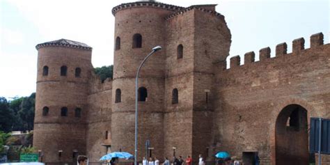 The Aurelian Walls in Rome: All You Need to Know