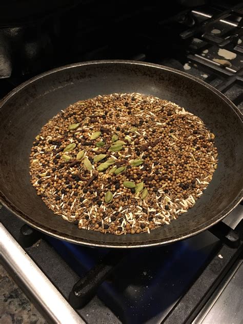 Homemade Roasted Curry Powder Coriander Seeds Cumin Seeds Black