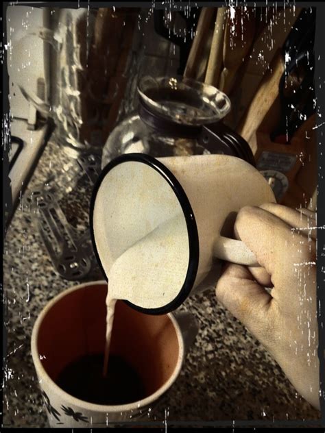 How to como hacer café con leche colombiano - B+C Guides