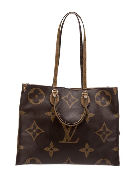 Louis Vuitton Monogram Giant Reverse Onthego Gm Brown Totes Handbags Lou826001 The Realreal