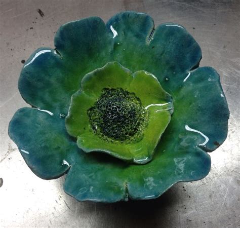 Épinglé par Channa de Vries sur Keramiek Fleurs en céramique Poterie