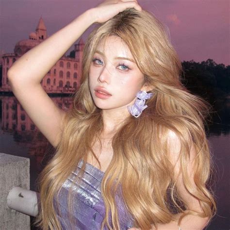 Pin by ᝰ𝗛𝗮𝗲𝗿𝗶𝘀 on j aa Uzzlang girl Blonde asian Ulzzang girl