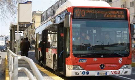 Napoli Variazioni Percorsi Autobus Per La Walk Of Life Del Aprile