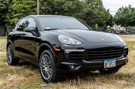 No Reserve 2017 Porsche Cayenne S E Hybrid Platinum Edition For Sale