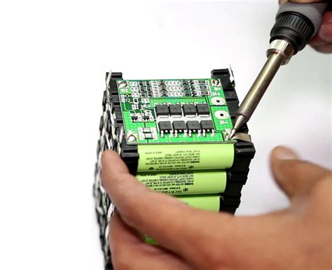 DIY Professional 18650 Battery Pack - Open Green Energy