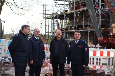 Feuerwehr Kleve on Twitter Das neue Feuerwehrgerätehaus in