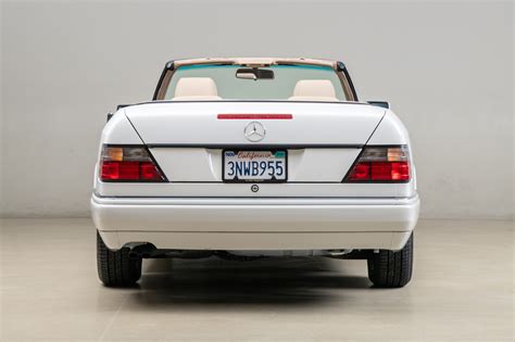 1995 Mercedes-Benz E320 Convertible _6567