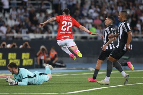 Inter Enfrenta O Botafogo Nesta Quarta Feira Confira O Time Que Deve