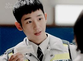 9 motive să vă îndrăgostiți de Jung Hae In poze hot K POP ROMÂNIA