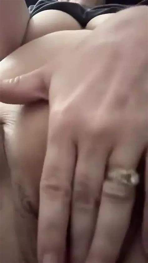 Free Pretty Pussy Porn Videos XHamster