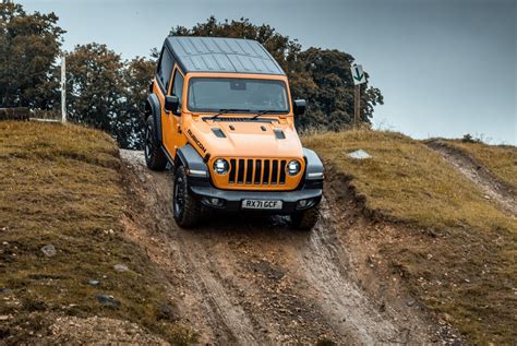 Top 64+ images jeep off-road training near me - In.thptnganamst.edu.vn