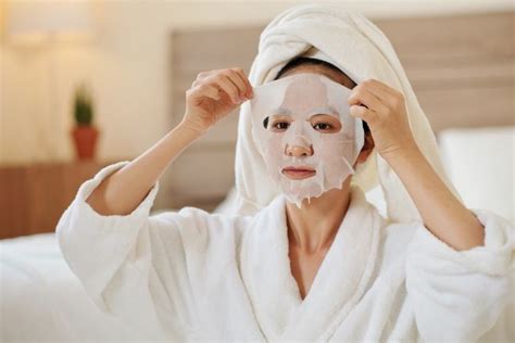 Manfaat Sheet Mask Untuk Kulit Wajah Alodokter