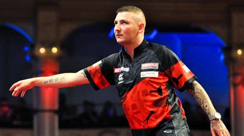 Another sensation at the Darts World Cup: Aspinall also returns home ...