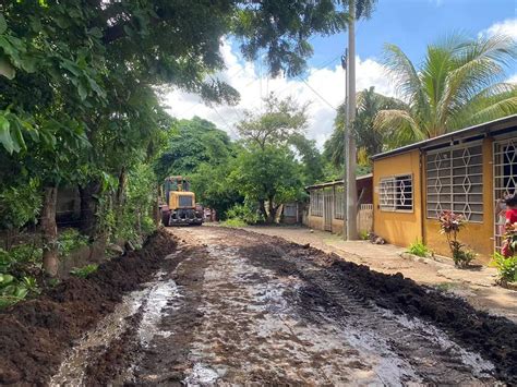 Construyen Adoquinado Comunidad Los Cedros En Managua Radio La