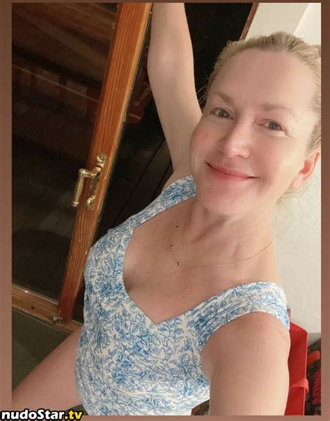 Angela Kinsey Angelakinsey Nude OnlyFans Photo 8 Nudostar TV