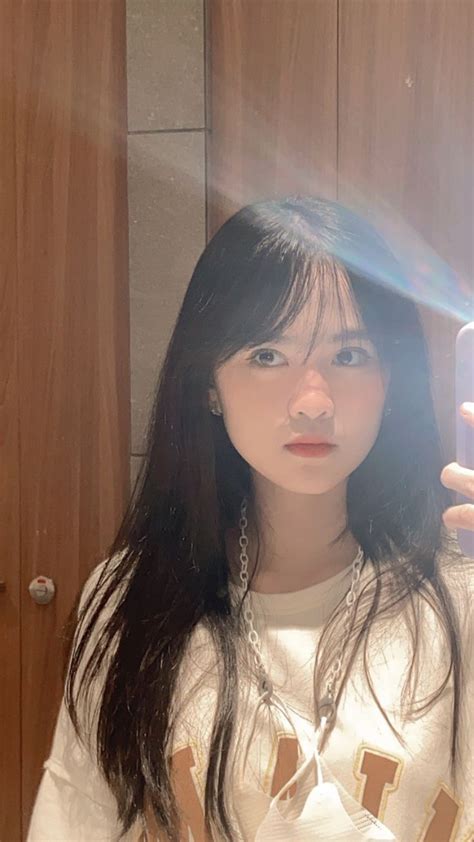 Adel JKT48 Mirror Selfie Gadis Gadis Cantik Orang Cantik Gadis Lucu