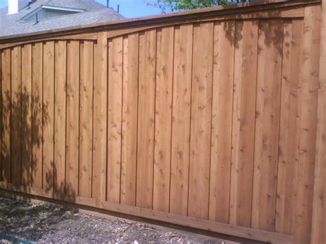 37 Eight Foot Board On Board Fence With Arched Trim Fences And Decks By T Campbell