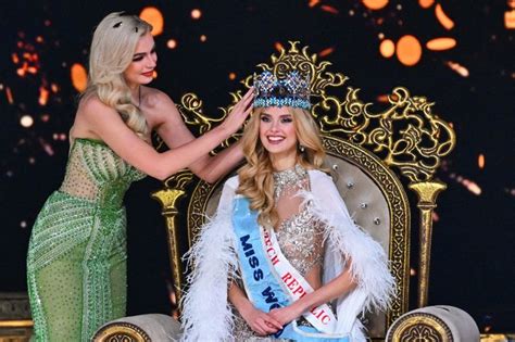 FOTO Krystyna Pyszková se stala Miss World stránka 55