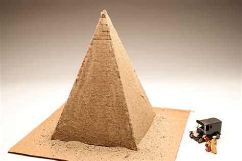 How To Build A Pyramid For A School Project Sciencing