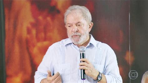 Lava Jato em SP denuncia Lula por lavagem de dinheiro em negócio na