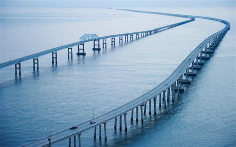 This Mesmerizing Bridge That Transforms Into A Tunnel Is An