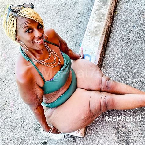 V Deos De Traje De Ba O Milf Gratis Xhamster