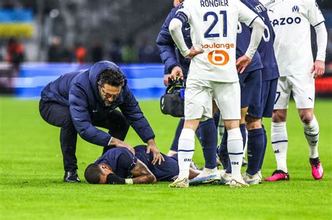 Blessure Kimpembe Quelles conséquences pour le PSG Canal