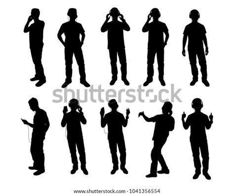 40,946 Silhouette Listening Music Images, Stock Photos & Vectors ...