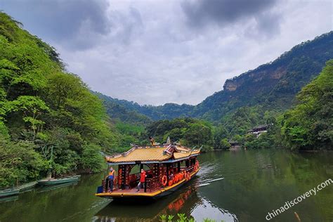 Sichuan Buddhist Pilgrimage Tour, Taoism Tour in Sichuan 2018