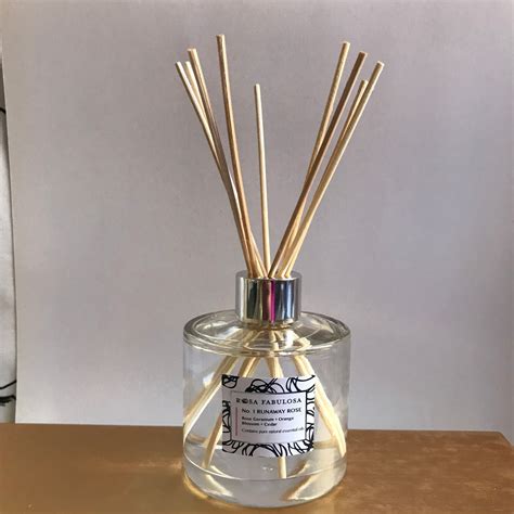 Luxury 100 Natural Diffusers And Scent Diffusers Rosa Fabulosa Luxury Candles Diffusers And