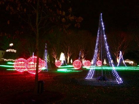 Winterlights at Newfields in Indianapolis: Breathtaking Christmas ...