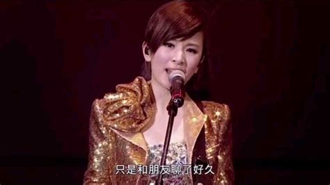 经典音乐分享：she演唱成名曲《半糖主义》前奏一响就是青春的回忆，百听不厌！腾讯视频