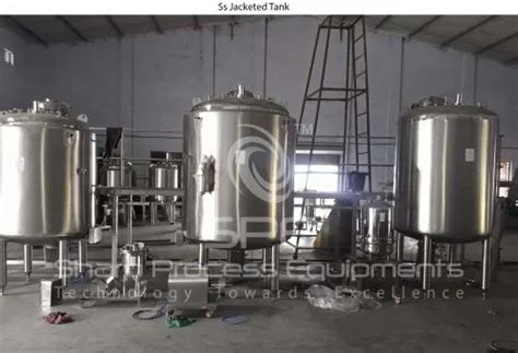 Stainless Steel SS Jacketed Tank Material Grade SS304 Capacity