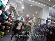 Naked Sarah Vandeursen In De Ideale Wereld