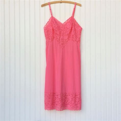 Vintage Lingerie Vanity Fair Slip Lace Lingerie 60s Gem