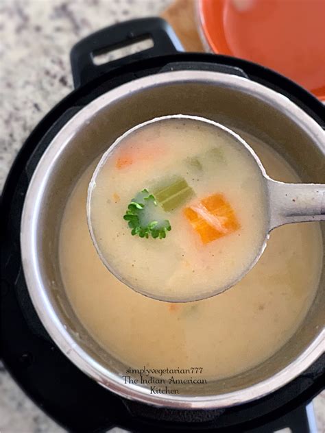 Instant Pot Irish Potato Soup - Vegan & Glutenfree