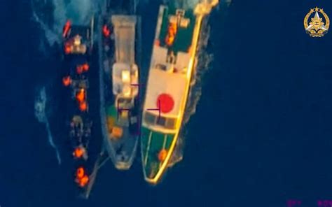 Chinese Coast Guard Ram And Puncture Philippine Military Boats In Disputed Shoal Rnz News