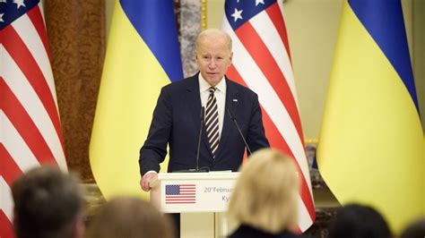 Watch Noticias Telemundo Highlight Biden Anuncia Nuevo Paquete De