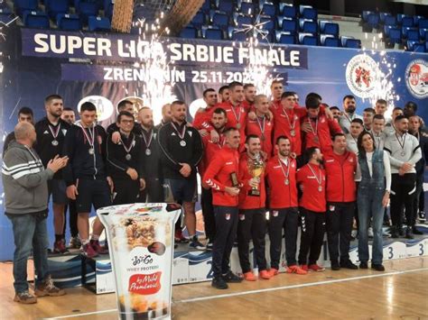 Rvači Proletera 19 put šampioni Srbije Sportklub