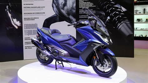 Kymco Celebra El Aniversario Del Ak Con Novedades