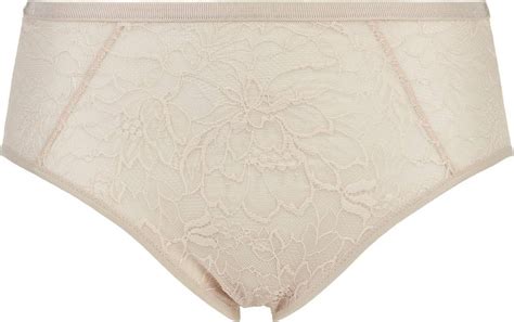 Triumph Amourette Charm Maxi Briefs Creamy Dream Pris