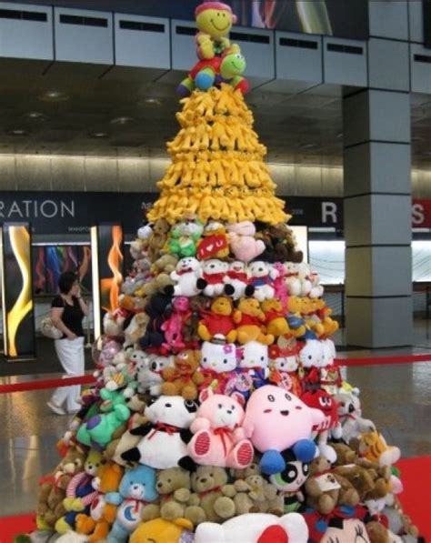 Ten Plushie Christmas Trees Made From Cuddly Toys