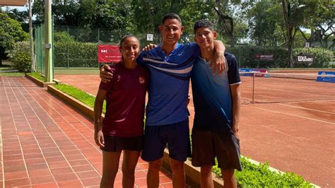 María Camila Romero y Santiago Segovia siguen con paso firme en el ITF