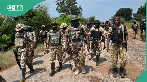 Nigerian Army Busts Ipob Hideout Take Down 13 Members Arrest