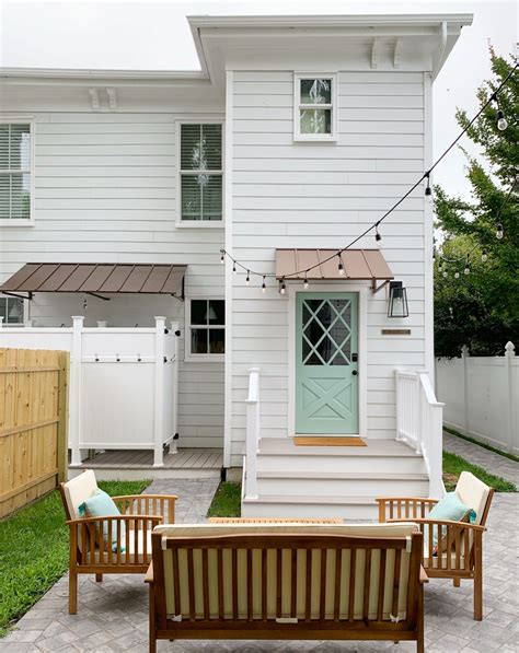 Front porch awning ideas: 9 ways with canvas, metal and more | Homes ...