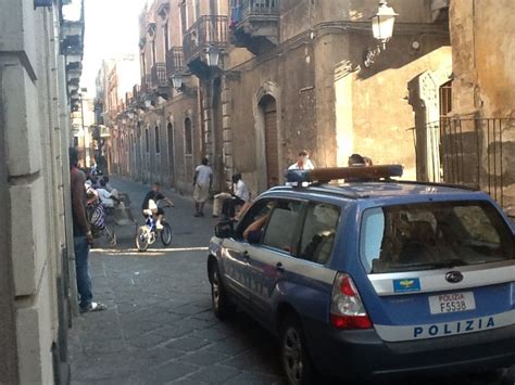 Blitz Anti Prostituzione A San Berillo Foto Live Sicilia