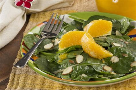 Mandarin Spinach Salad | MrFood.com