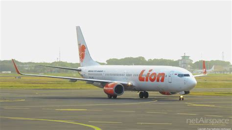 Lion Air Boeing Gp Er Pk Lfk Photo Netairspace