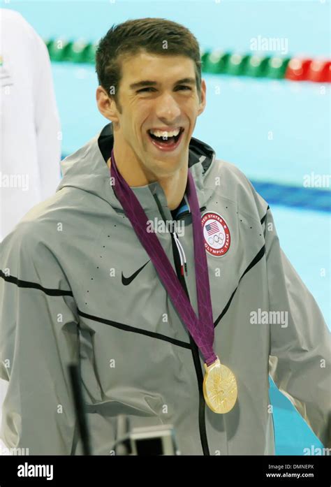 Michael Phelps Wins Gold In Men S Meter Butterfly Swimming Final At