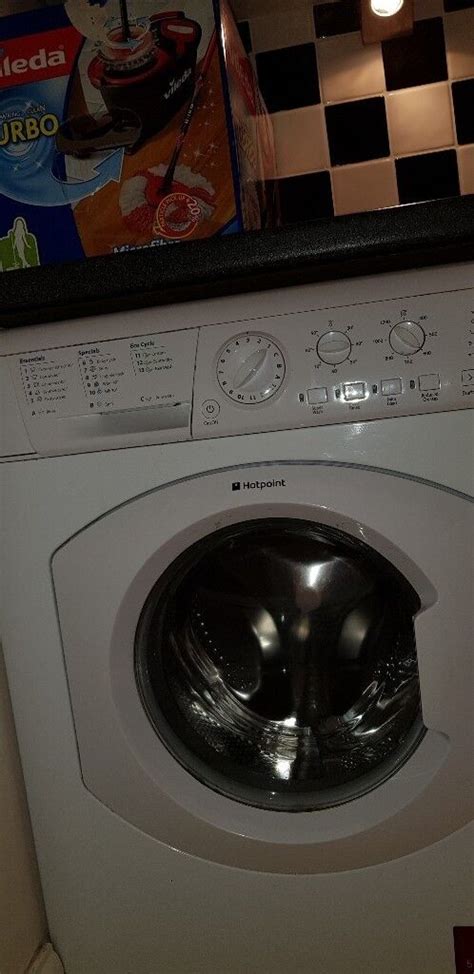 Hotpoint Wml520 Aquarius Washing Machine In White In Ruislip London Gumtree